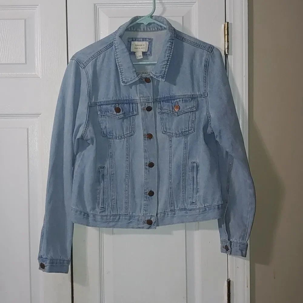 Forever 21 deim jean jacket Sz L